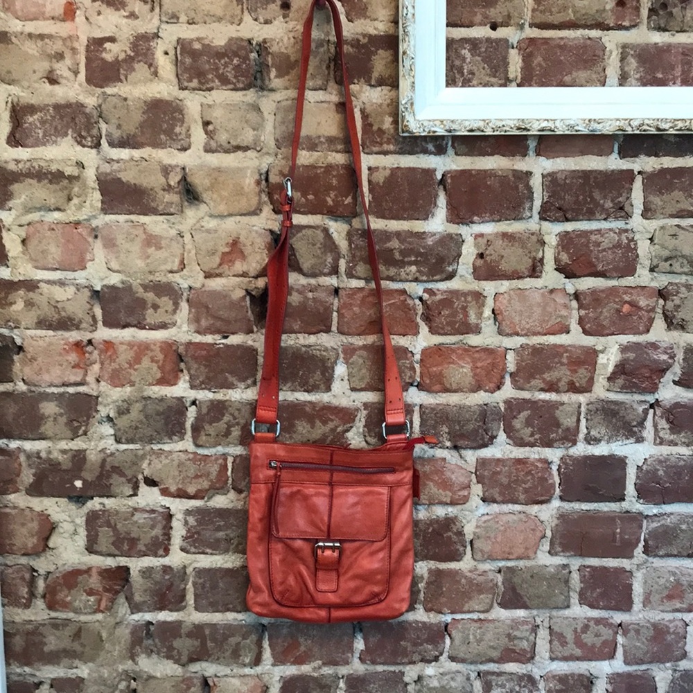Nino Bossi Red Leather Crossbody